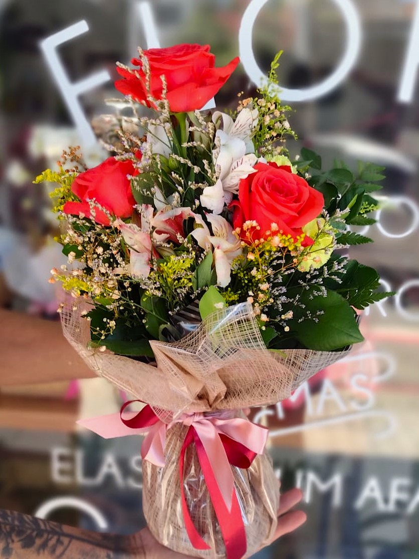 Arranjo Rosas Laranjas