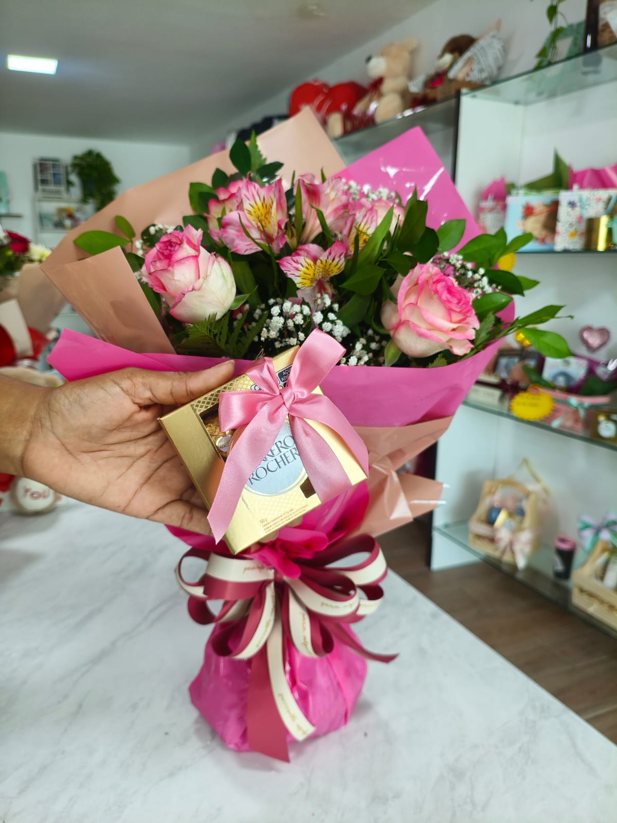 Buqu� Amor em detalhe cor de rosa